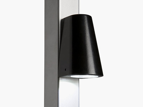 Заказать Элегантное LED-освещение Locinox (Бельгия) TRICONE для ворот, цвета zilver и 9005 (черный) в Цимлянске